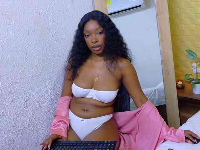 shamira-moore shamira-moore