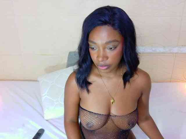 shamira-moore webcam