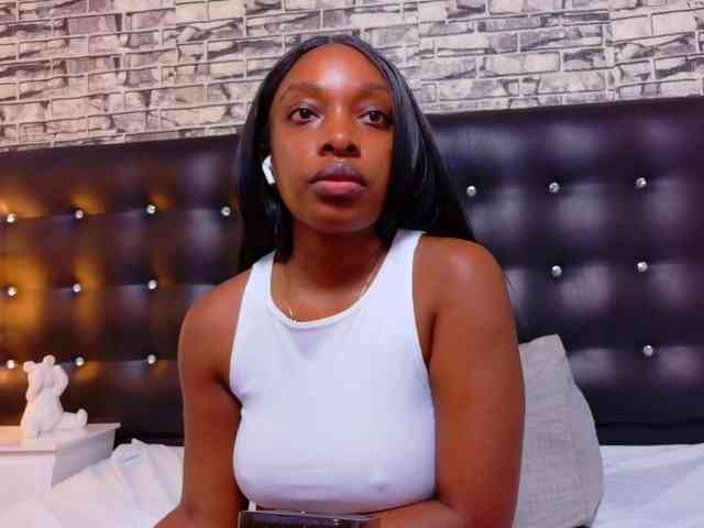 shamira-moore webcam