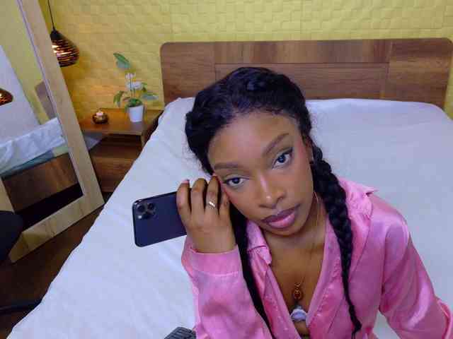 shamira-moore webcam