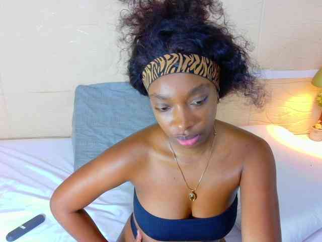 shamira-moore webcam