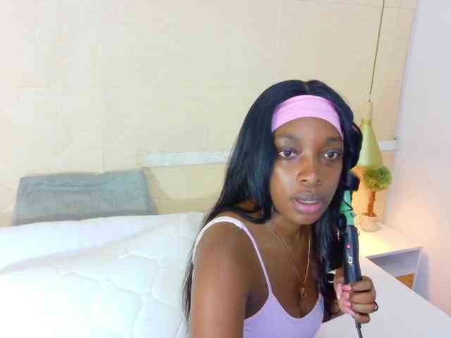 shamira-moore webcam