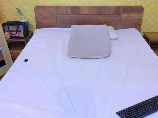 shamira-moore webcam