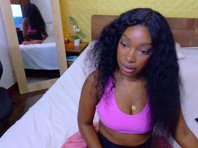 shamira-moore webcam