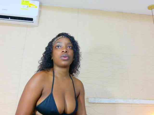 shamira-moore webcam