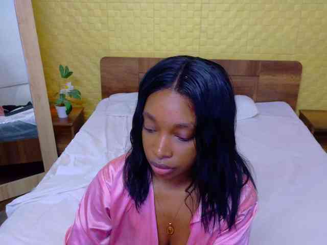 shamira-moore webcam