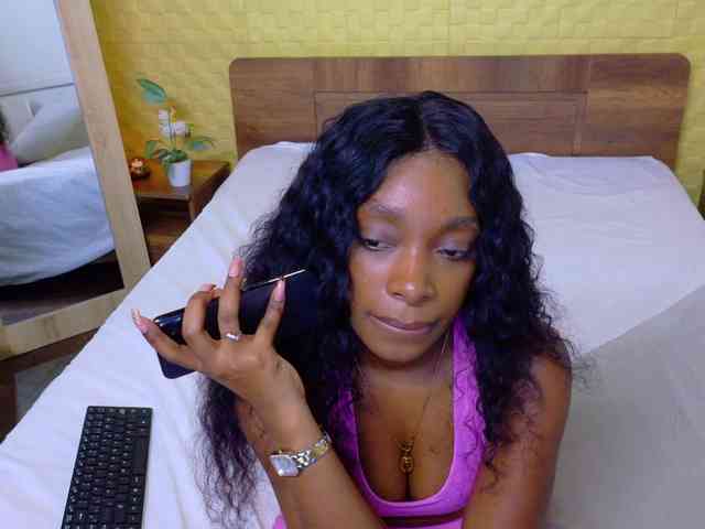 shamira-moore webcam