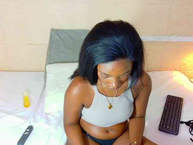 shamira-moore webcam