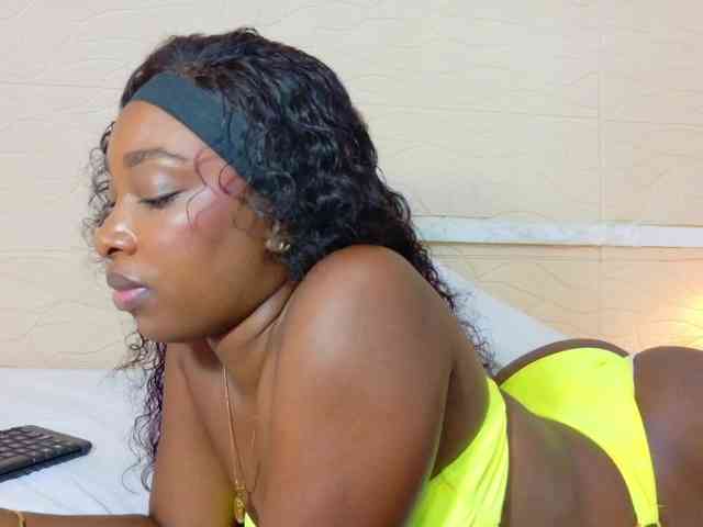 shamira-moore