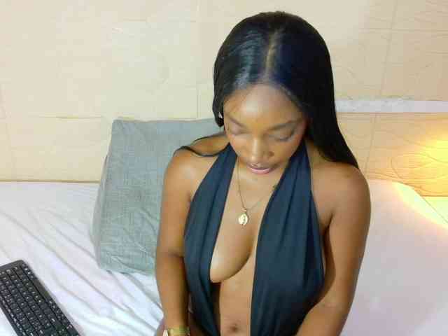 shamira-moore webcam