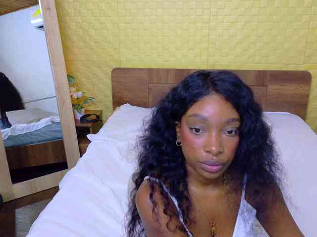 shamira-moore webcam