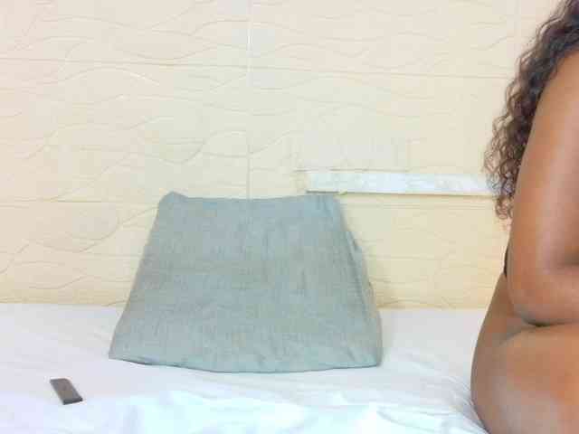 shamira-moore webcam