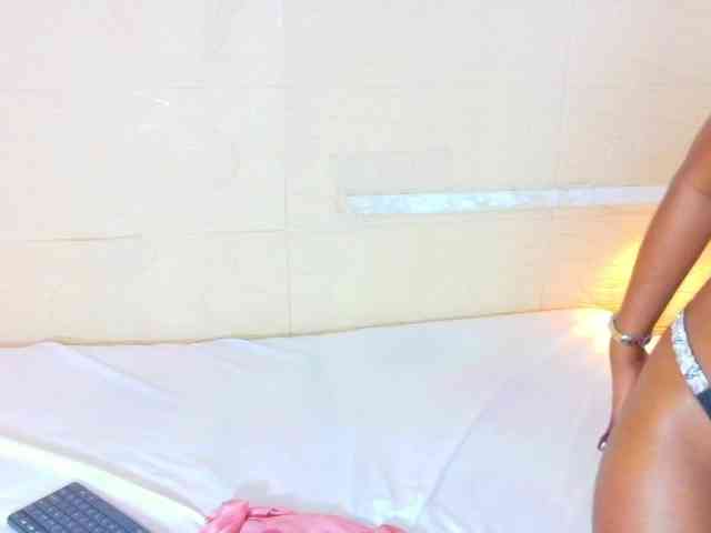 shamira-moore webcam