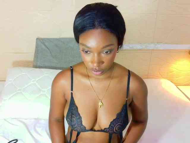 shamira-moore webcam