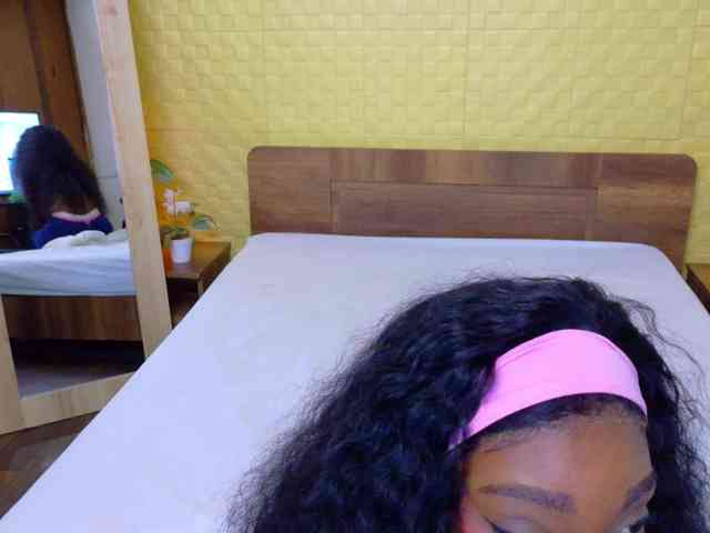 shamira-moore webcam