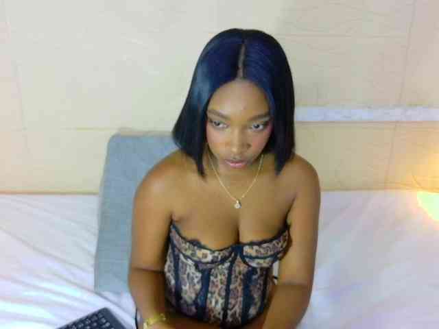 shamira-moore webcam
