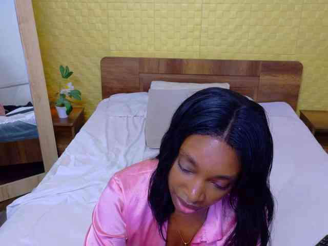 shamira-moore webcam