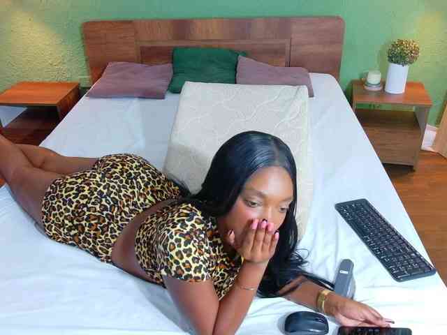 shamira-moore webcam