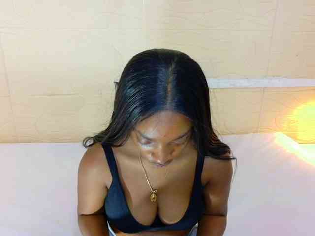 shamira-moore webcam