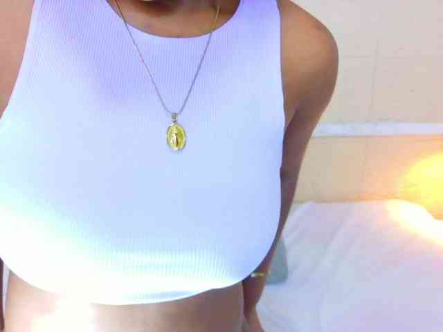 shamira-moore webcam