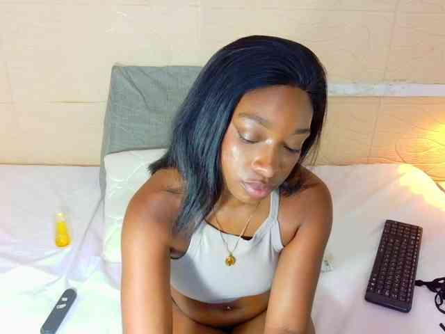 shamira-moore webcam