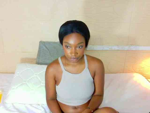 shamira-moore webcam