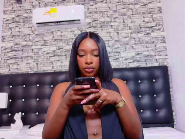 shamira-moore webcam