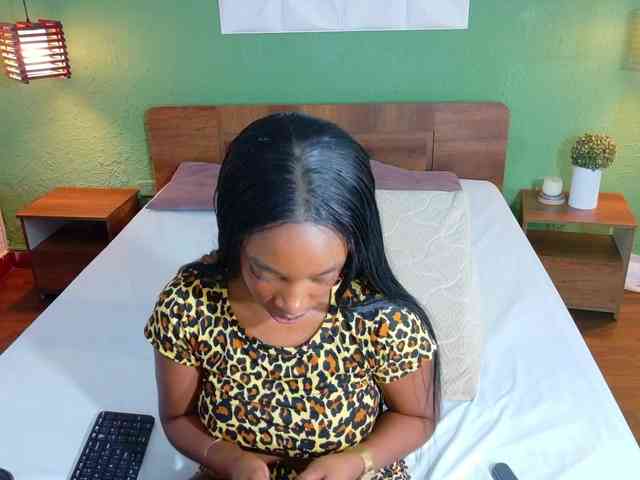 shamira-moore webcam