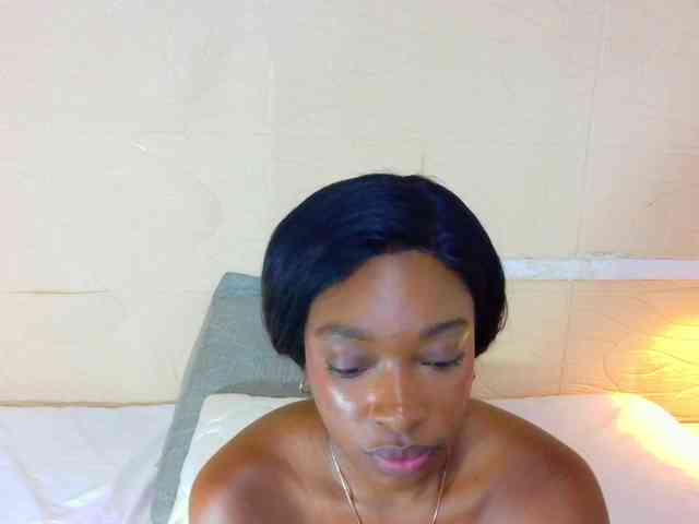 shamira-moore webcam