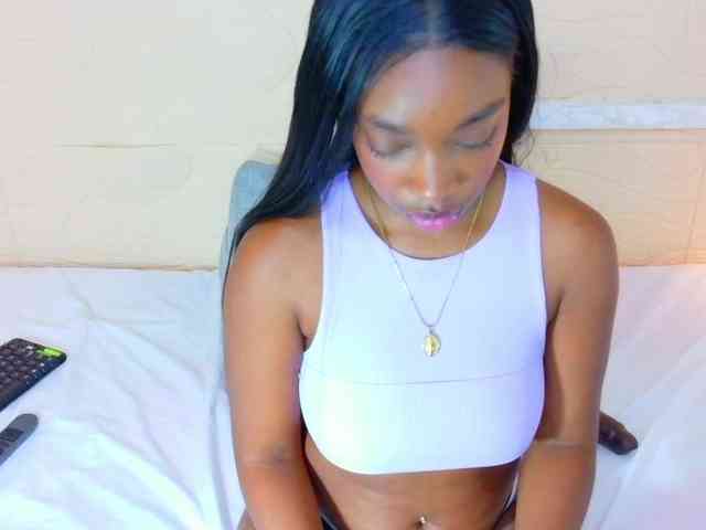 shamira-moore webcam
