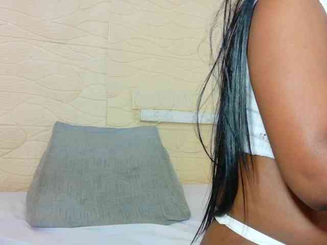 shamira-moore webcam