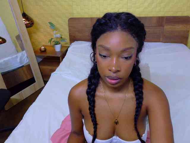 shamira-moore webcam