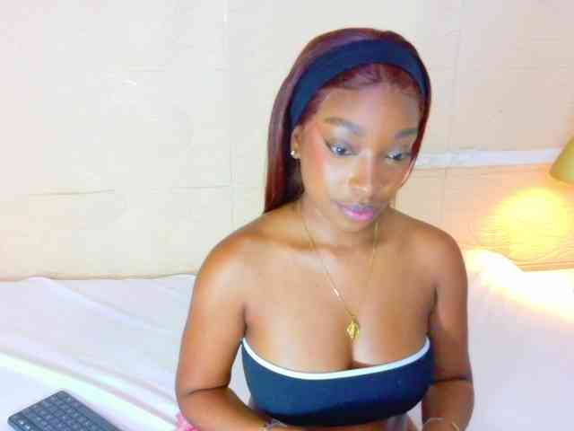 shamira-moore webcam