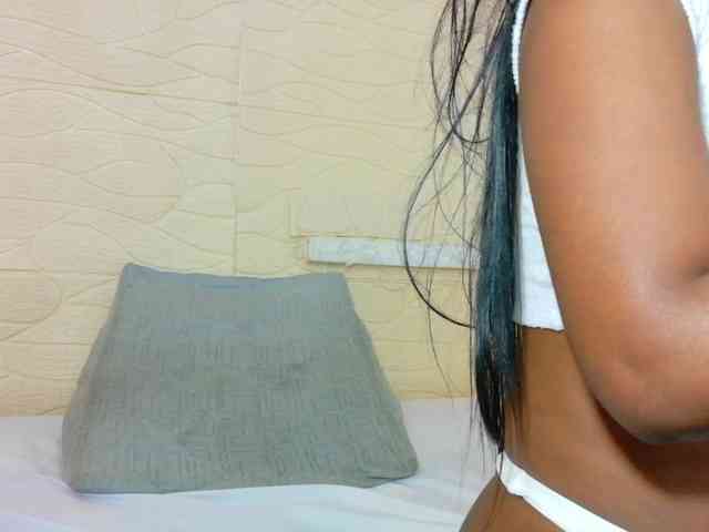 shamira-moore webcam