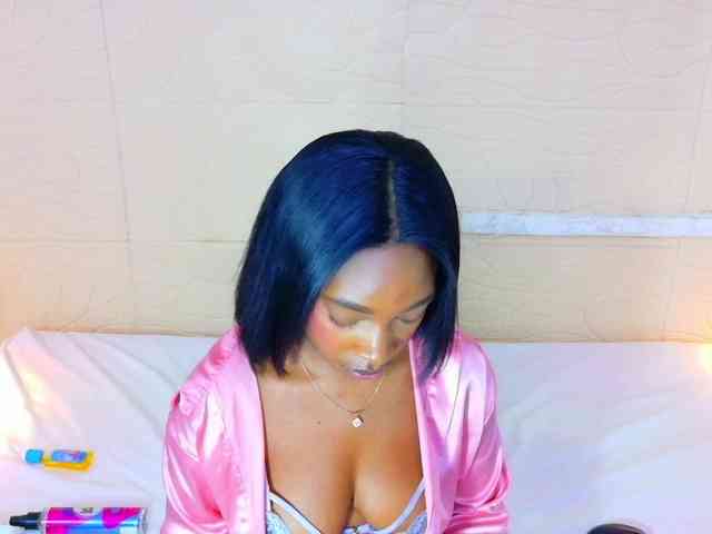 shamira-moore webcam