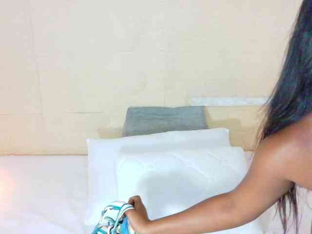 shamira-moore webcam