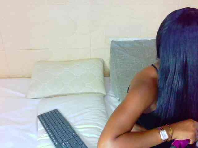 shamira-moore webcam