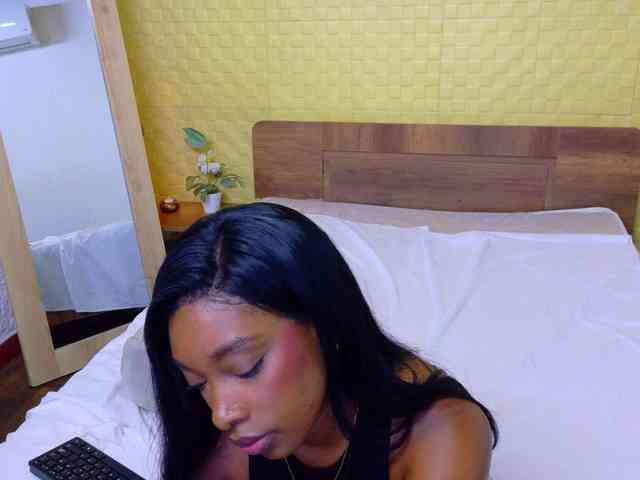 shamira-moore webcam