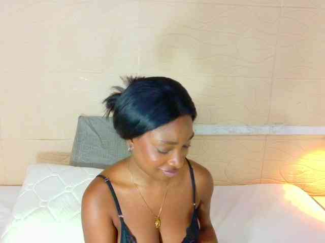 shamira-moore webcam