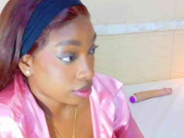 shamira-moore webcam