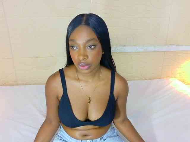 shamira-moore webcam