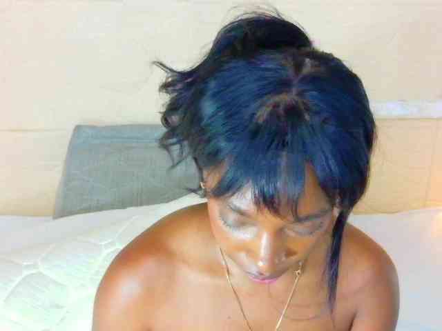 shamira-moore webcam