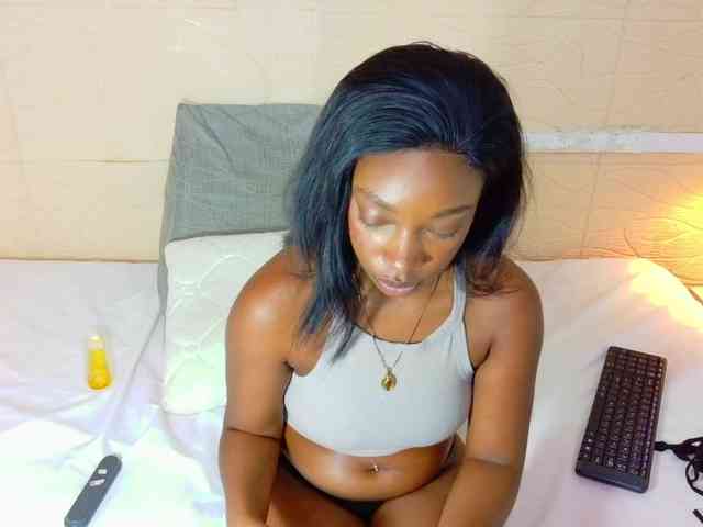 shamira-moore webcam