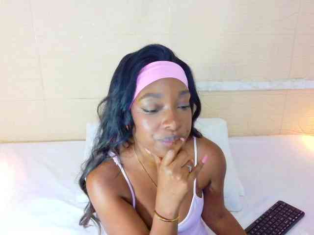 shamira-moore webcam