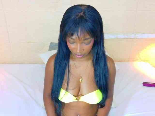 shamira-moore webcam