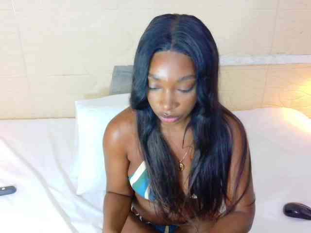 shamira-moore webcam