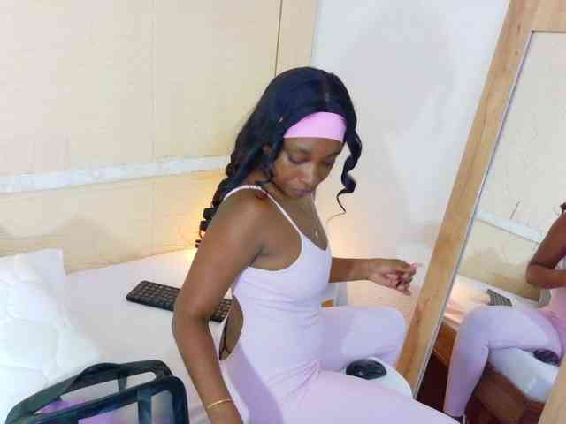 shamira-moore webcam