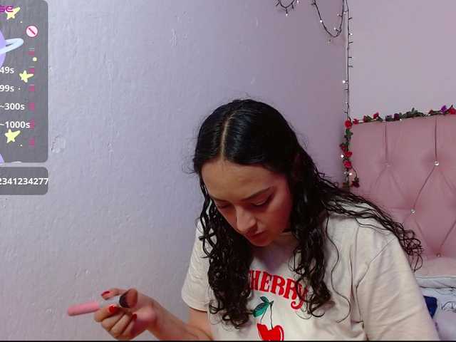 ela-peach's BongaCams show and profile