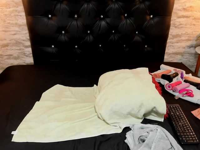 exotical-baby's BongaCams show and profile