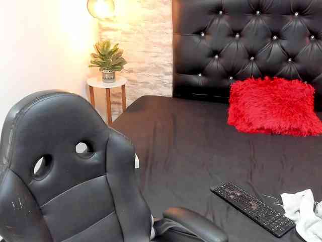 exotical-baby webcam